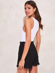 Lipsy Black Trim Beach Paperbag Shorts - Image 2 of 4
