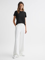 Reiss Black Betty Cotton Crew Neck T-Shirt - Image 3 of 5