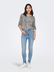JDY Leopard Print Soft Touch V-Neck Jumper - Bild 2 von 6