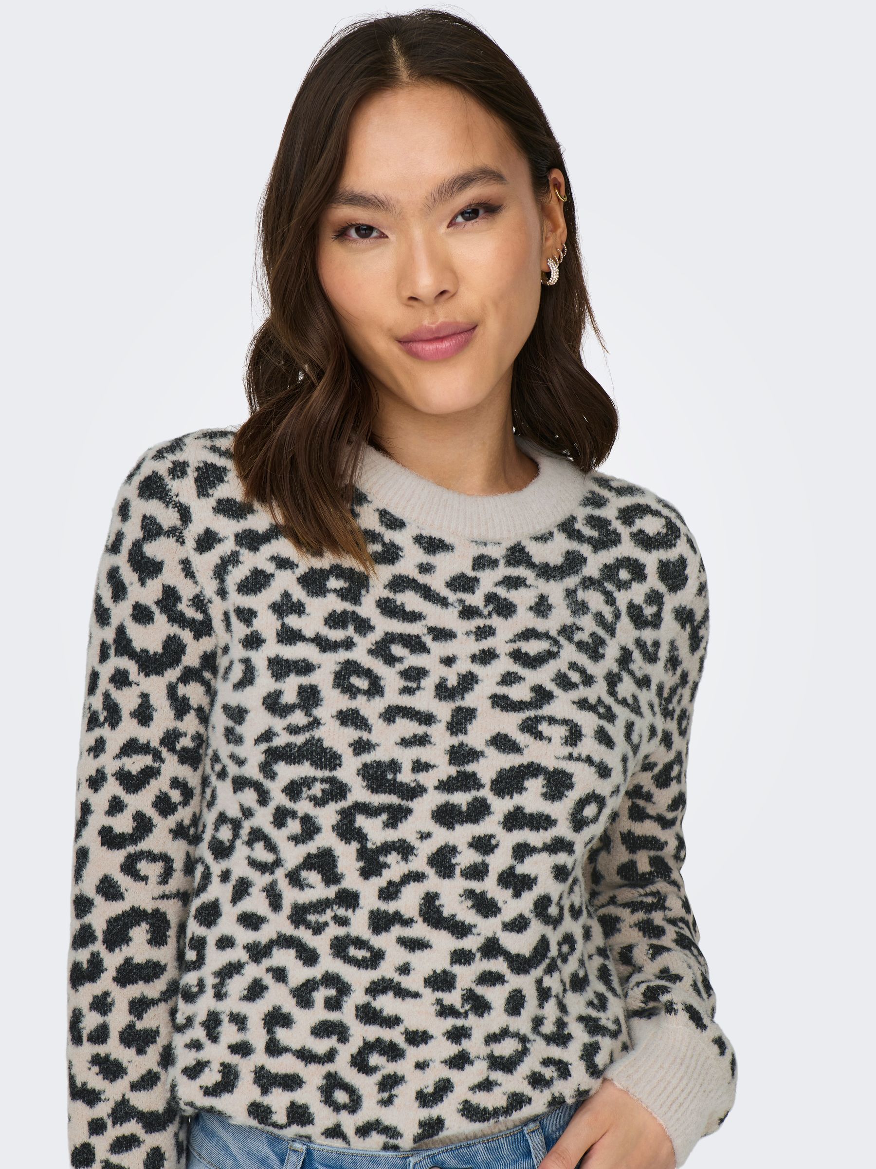 Soft leopard sweater cheap