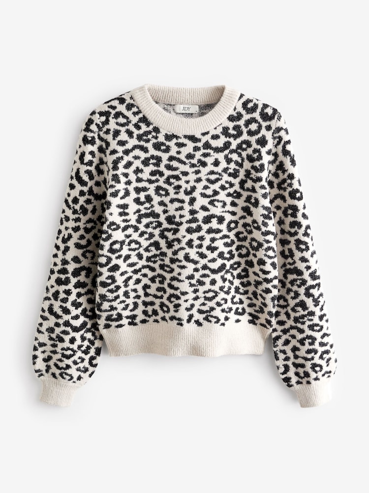 JDY Leopard Print Soft Touch V-Neck Jumper - Bild 6 von 6