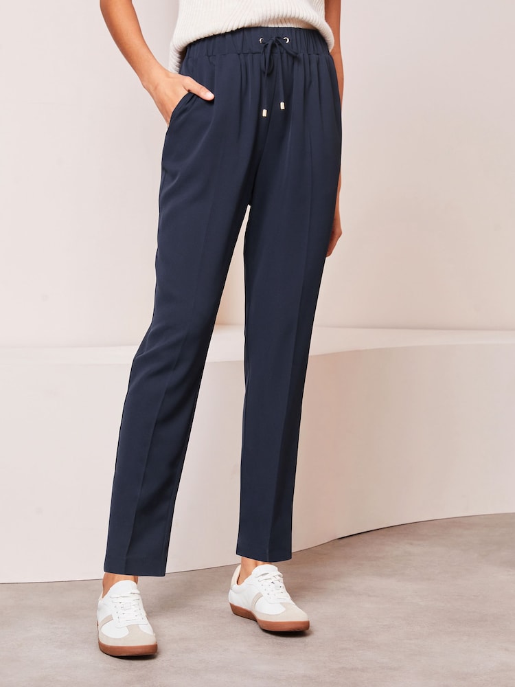 Marineblau/blau - Lipsy Elegante Tapered-Hose - Bild 1 von 4 Marineblau/blau - Lipsy Elegante Tapered-Hose - Bild 1 von 4