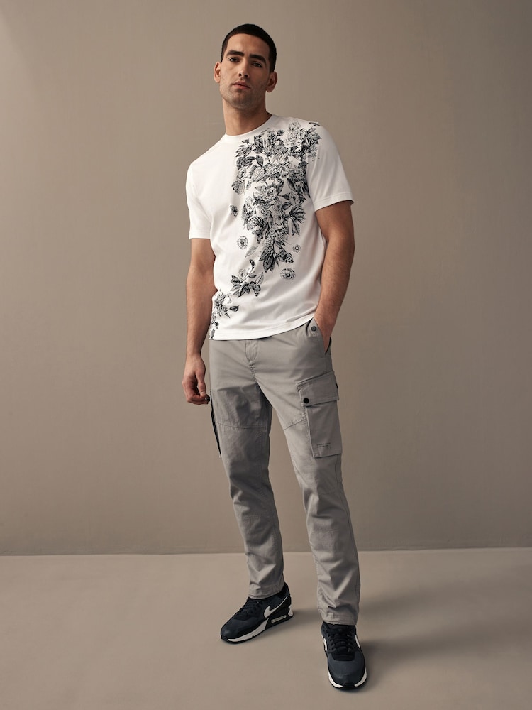White 100% Cotton Graphic T-Shirt - Image 2 of 7