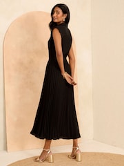 Love & Roses Black Sleeveless Pleated Midi Dress - Image 2 of 4
