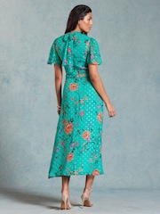 Love & Roses Green Floral Petite Printed Metallic Flutter Sleeve Midi Dress - Image 2 of 4