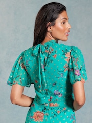 Love & Roses Green Floral Petite Printed Metallic Flutter Sleeve Midi Dress - Image 4 of 4
