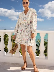 V&A | Love & Roses Ivory White Floral Petite Linen Blend V Neck Lace Trim Belted Mini Dress - Image 4 of 4
