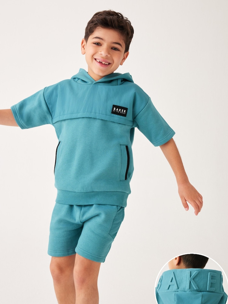 Komplet majice s kapuco in kratkih hlač s potiskom Baker by Ted Baker - Slika 1 iz 14 Komplet majice s kapuco in kratkih hlač s potiskom Baker by Ted Baker - Slika 1 iz 14
