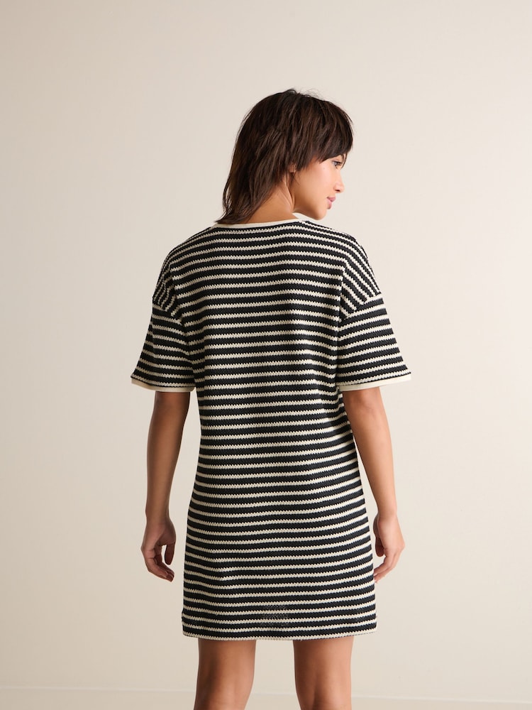 Black/White Mono Stripe Crochet Boxy T-Shirt Dress - Image 3 of 6