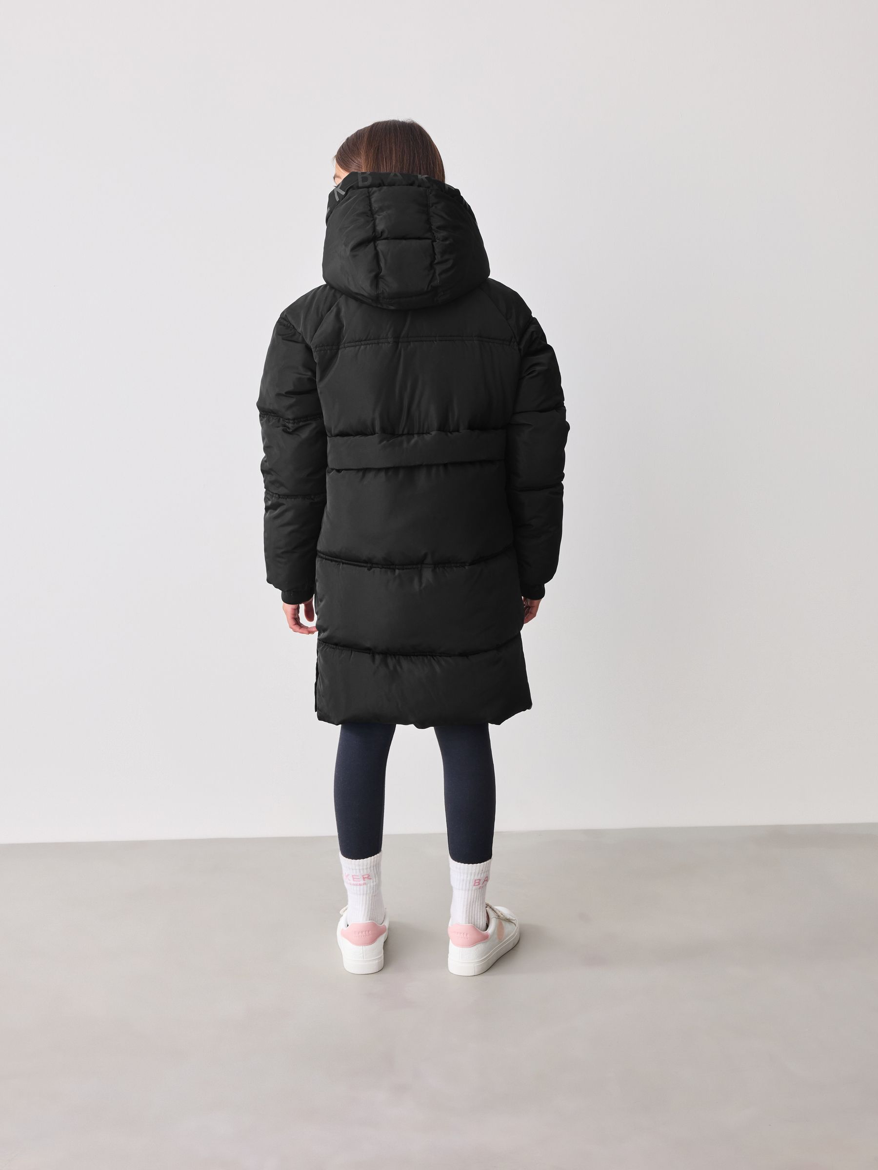 Next：日本 ブラック - Baker by Ted Baker 小雨耐性 ロングパッド入りコート from Next Japan
