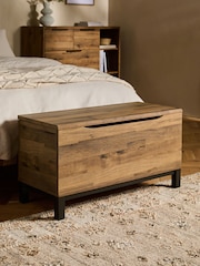 Dark Natural Bronx Oak Effect Medium Blanket Box - Image 1 of 10