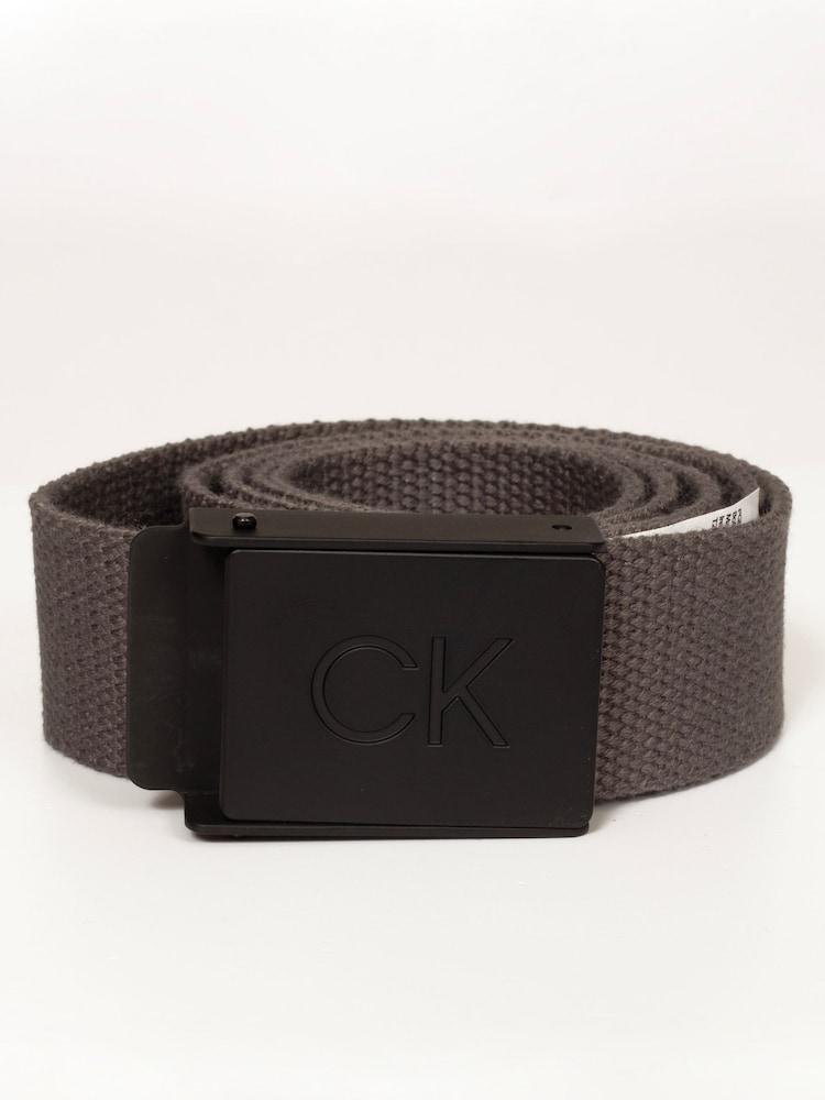 Gris - Cinturón con hebilla de monograma en negro de Calvin Klein Golf - Imagen 1 de 3