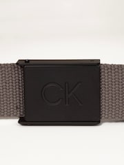 Gris - Cinturón con hebilla de monograma en negro de Calvin Klein Golf - Imagen 2 de 3