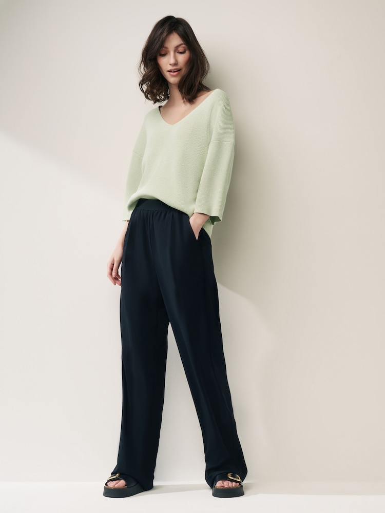 Mint Green V-Neck Linen Short Sleeve Top - Image 2 of 6