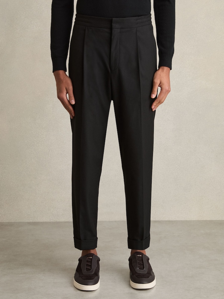 Reiss Black Brighton Relaxed Drawstring Trousers with Turn-Ups - Image 3 of 7