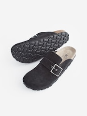 Negru - Saboți cu talpă confortabilă din piele întoarsă Forever Comfort® - Image 4 of 6