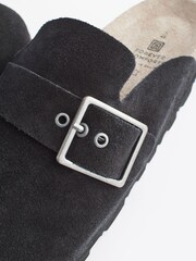 Negru - Saboți cu talpă confortabilă din piele întoarsă Forever Comfort® - Image 6 of 6
