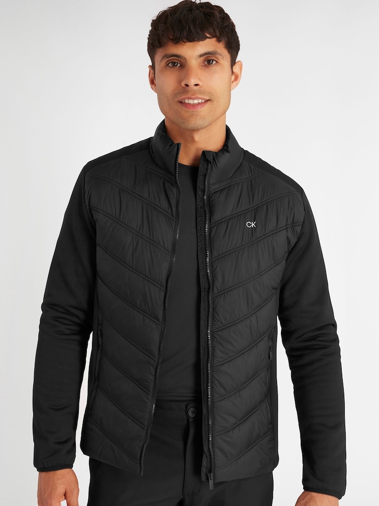 Черная куртка Calvin Klein Golf Frontera Hybrid - Изображение 1 из 8 Черная куртка Calvin Klein Golf Frontera Hybrid - Изображение 1 из 8