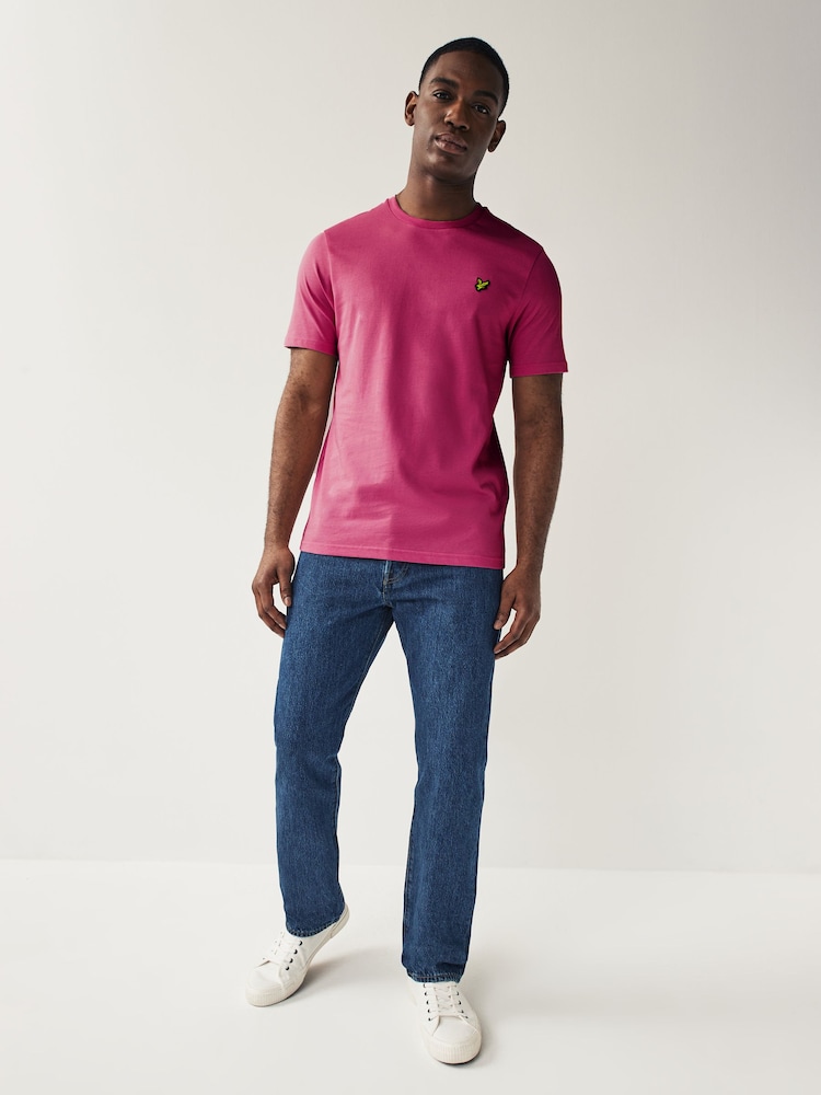 Lyle & Scott Rich Pink Crew Neck 100% Cotton T-Shirt - Image 2 of 6