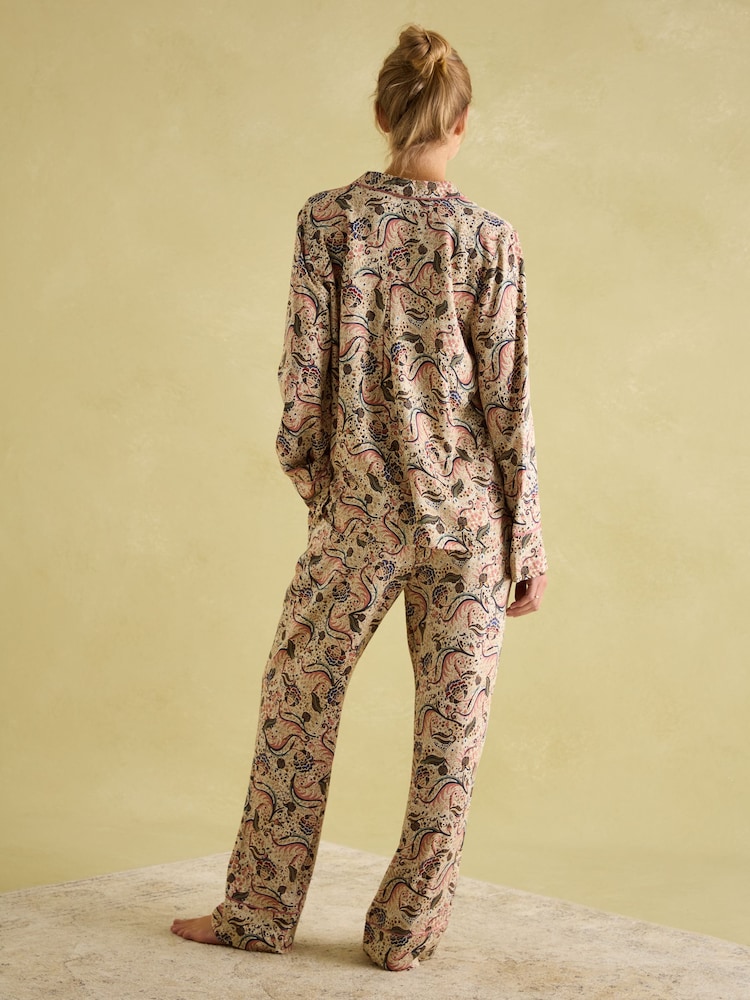 Joules Alma Floral Pyjama Set - Image 2 of 7