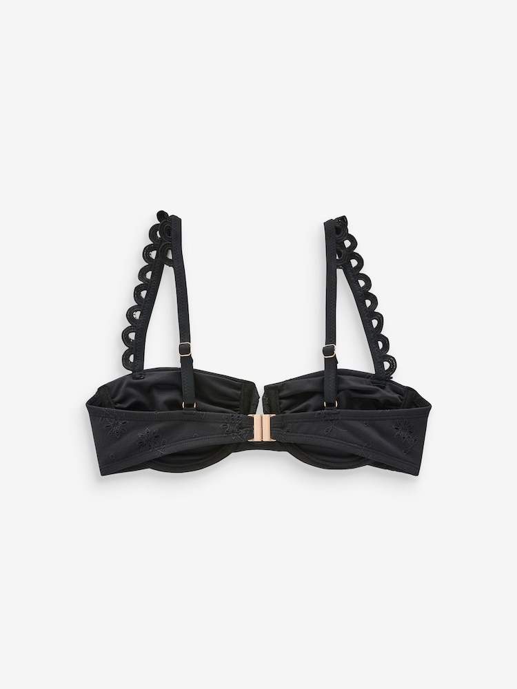 Haut de bikini Never Fully Dressed Broiderie en coupe - Image 3 of 4
