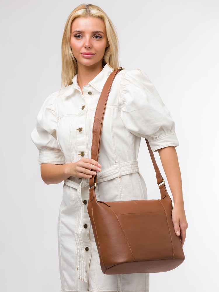 Cultured London Talisha Leather Shoulder Bag - Image 7 of 7 Cultured London Talisha Leather Shoulder Bag - Image 7 of 7