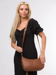 Cultured London Carli Leather Cross Body Bag - Image 7 of 7