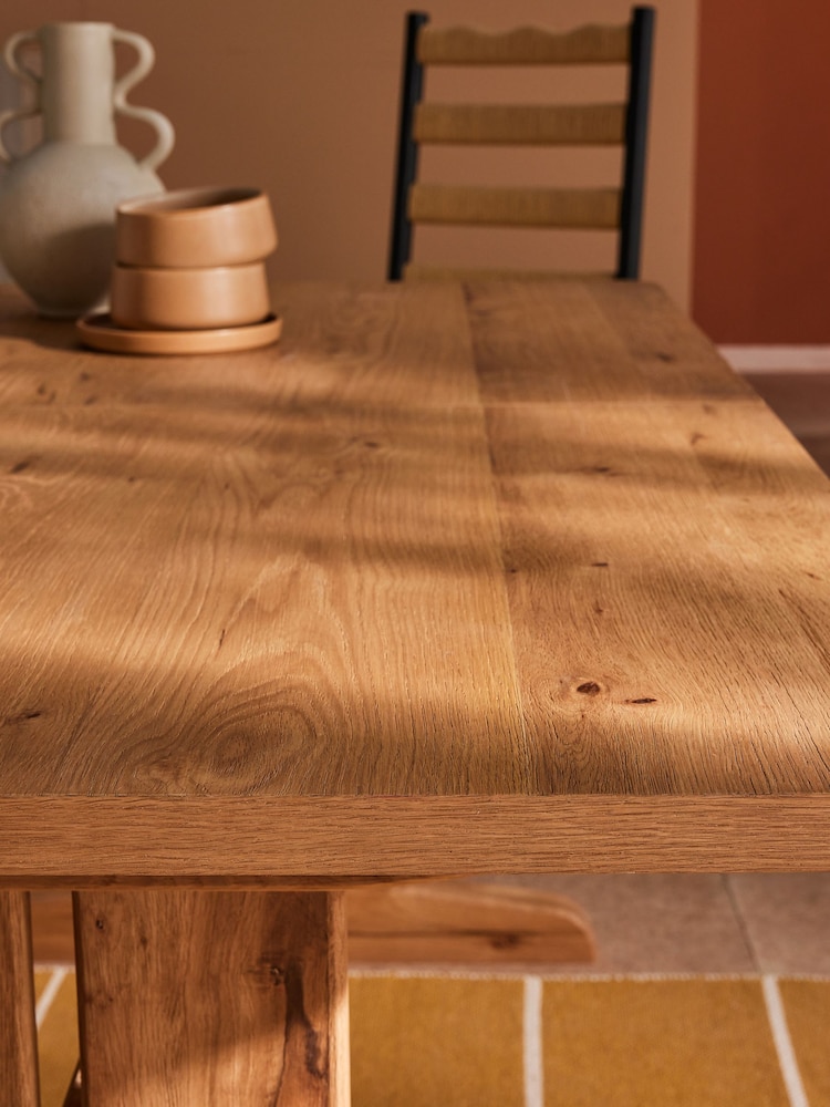 MADE.COM Oak Quinn 6 to 8 Seater Dining Table - Image 4 of 4