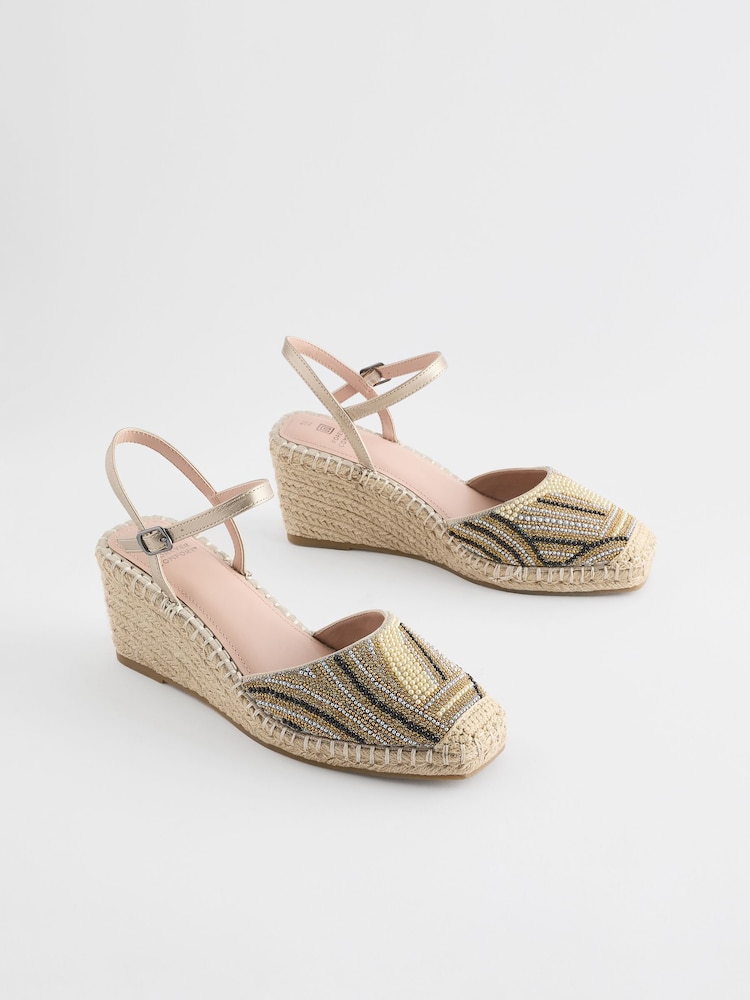 V metalnih barvah - Forever Comfort® Square Toe Beaded Espadrille čevlji s polno peto - Slika 1 iz 5 V metalnih barvah - Forever Comfort® Square Toe Beaded Espadrille čevlji s polno peto - Slika 1 iz 5