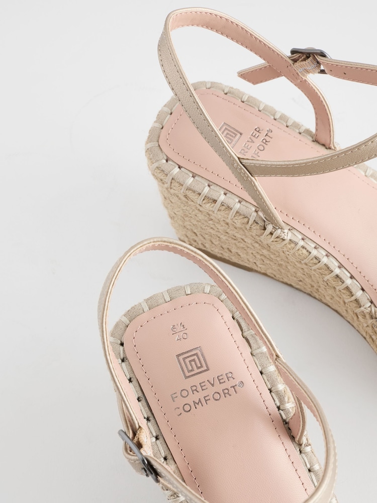 V metalnih barvah - Forever Comfort® Square Toe Beaded Espadrille čevlji s polno peto - Slika 5 iz 5