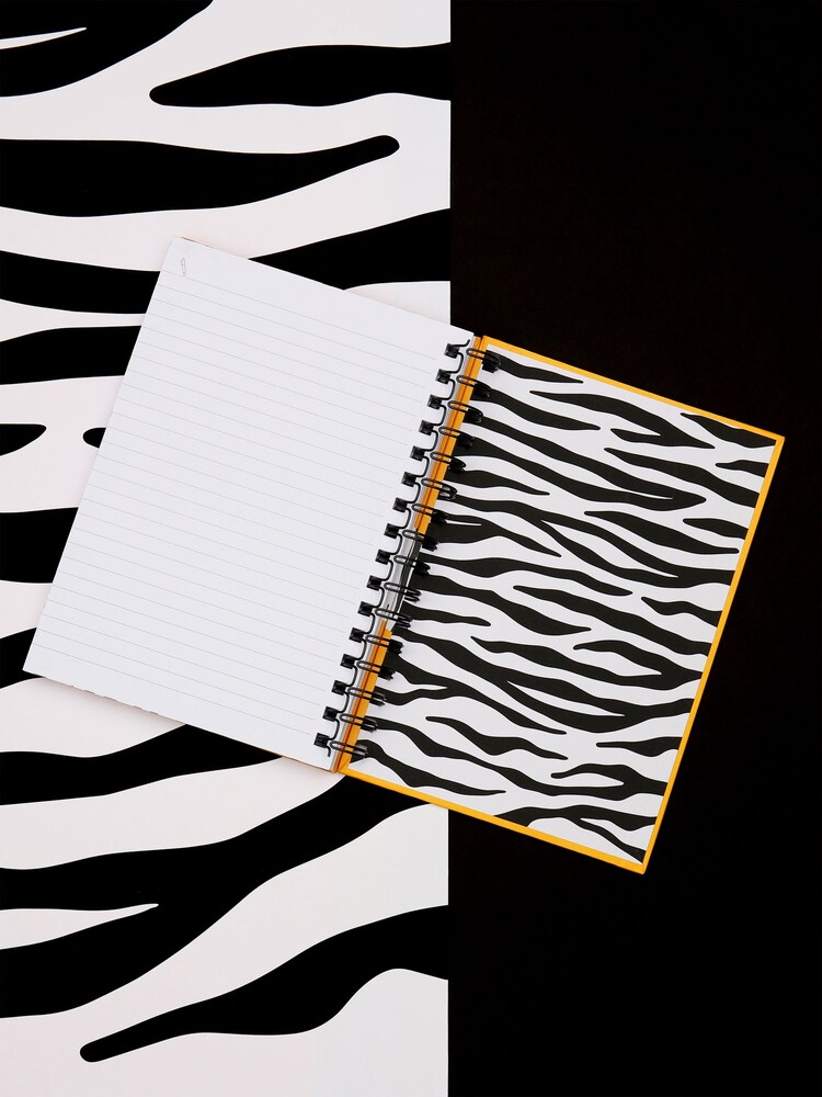 Tache Mug & A5 Notebook Set - Image 4 of 5