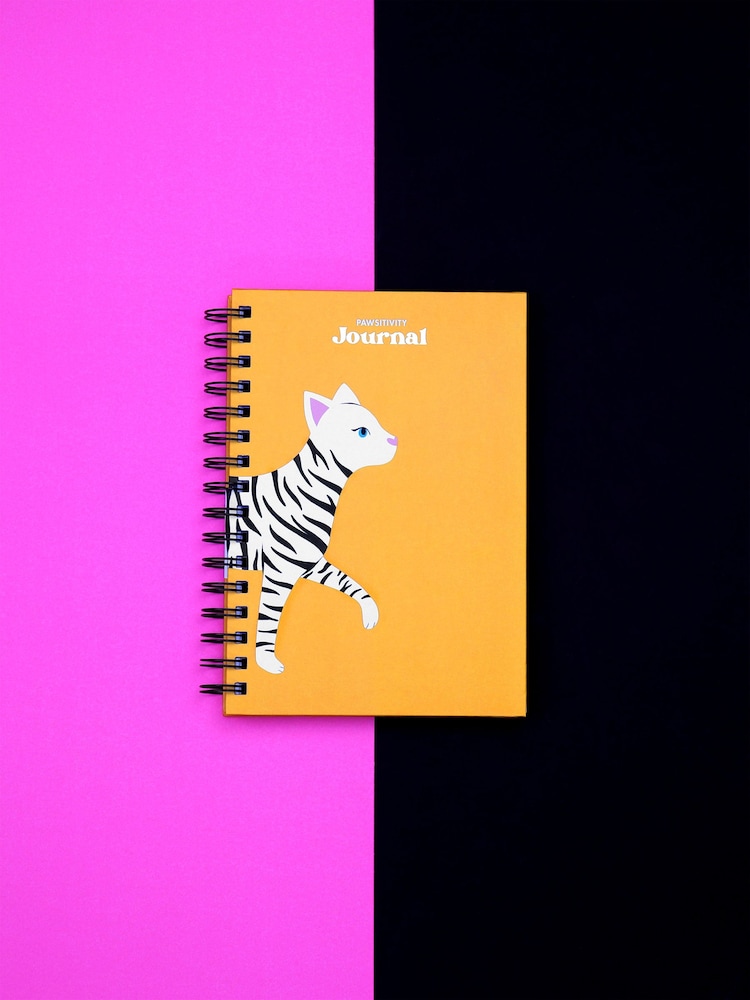 Tache Mug & A5 Notebook Set - Image 5 of 5