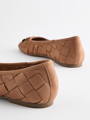 Rjava - Usnjene tkane balerinke Forever Comfort® - Slika 7 iz 8