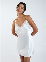 Blanco - Camisón de satén Amelia de Boux Avenue - Imagen 1 de 5