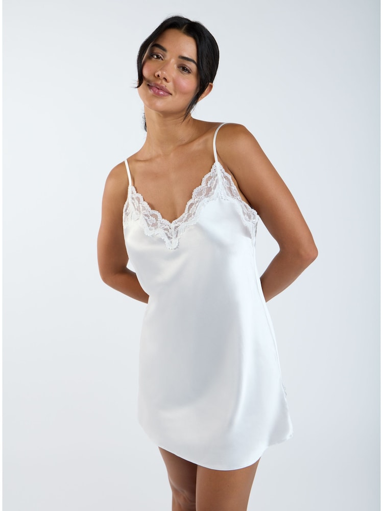 Blanco - Camisón de satén Amelia de Boux Avenue - Imagen 1 de 5