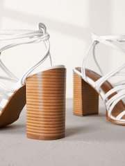 White Signature Leather Hardware Detail Block Heel Sandals - Image 7 of 10