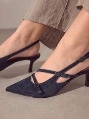 أزرق داكن - كعب جلدي بإبزيم متعدد من Forever Comfort® - Image 3 of 8