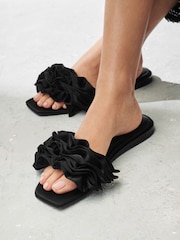 Czarny - Klapki Forever Comfort® z falbankami - Image 1 of 11