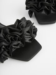 Czarny - Klapki Forever Comfort® z falbankami - Image 9 of 11