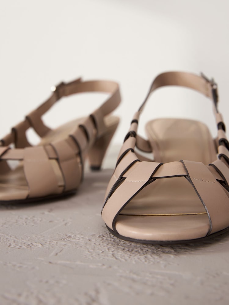 Camel - Signature Lederschuhe mit Absatz, Gitterdesign und Fersenriemen - Bild 6 von 6
