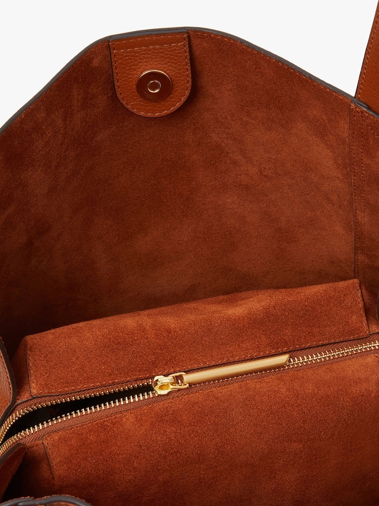 Jasper Conran London Darcey Leather 3 Section Hobo Bag - Image 5 of 5