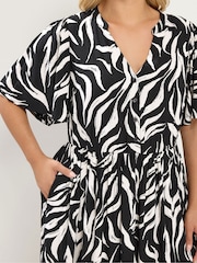 Yours Curve Black Half Placket Dress - Image 4 of 6