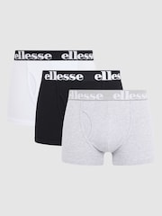 حزمة 3 بوكسرات باللون الأبيض والمتعدد من Ellesse - صورة 1 من 6