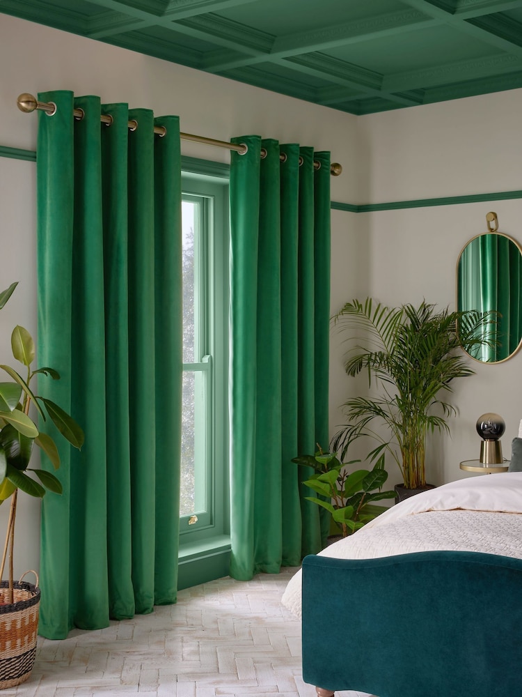 Bright Green Matte Velvet Blackout/Thermal Eyelet Curtains - Image 2 of 7