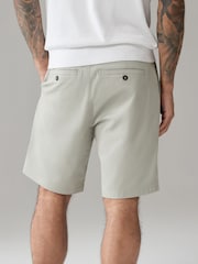 Light Green Straight Fit Stretch Chinos Shorts - Image 3 of 4