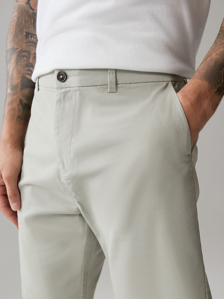 Light Green Straight Fit Stretch Chinos Shorts - Image 4 of 4