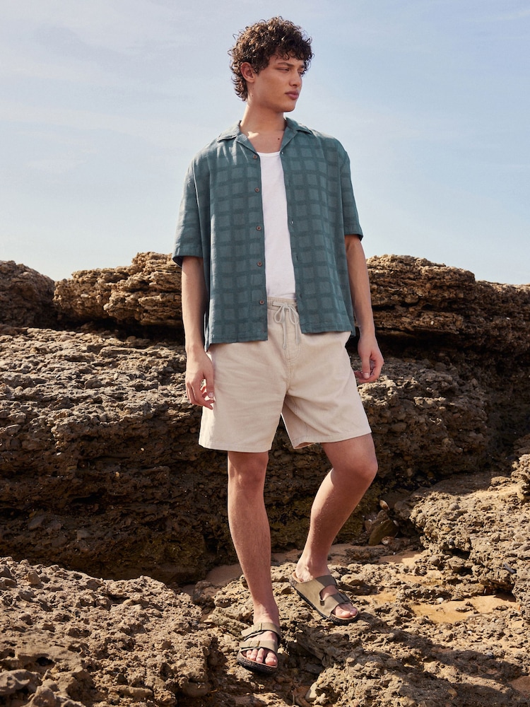 Ecru 100% Cotton Corduroy Dock Shorts - Image 2 of 7