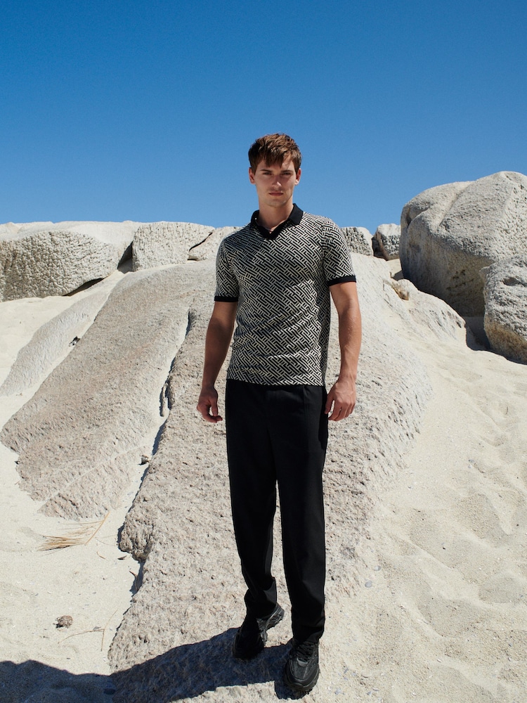 Black/White Cuban Collar Pattern Polo Shirt - Image 2 of 8
