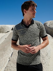 Black/White Cuban Collar Pattern Polo Shirt - Image 3 of 8