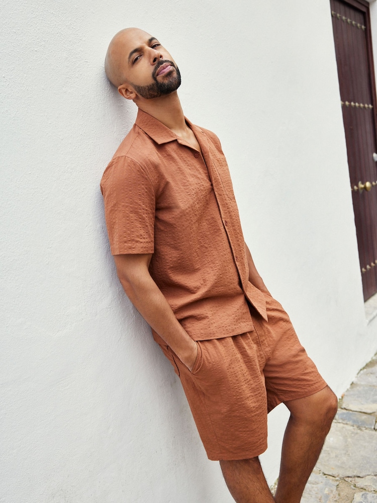 Rust Brown 100% Cotton Seersucker Dock Shorts - Image 2 of 4